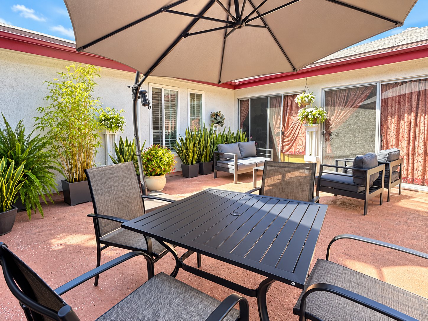 Bell Convalescent Hospital courtyard patio with tables and seating